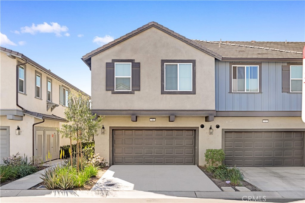 4056 E Peony Paseo 16 Property Photo 2