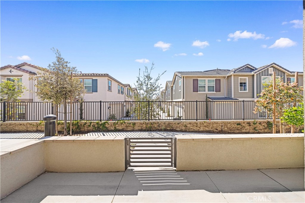 4056 E Peony Paseo 16 Property Photo 4
