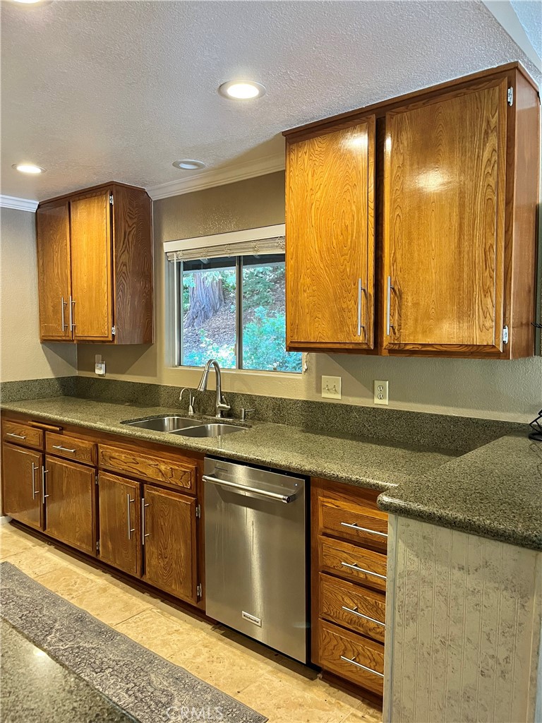 109 Rockledge Lane Property Photo 6