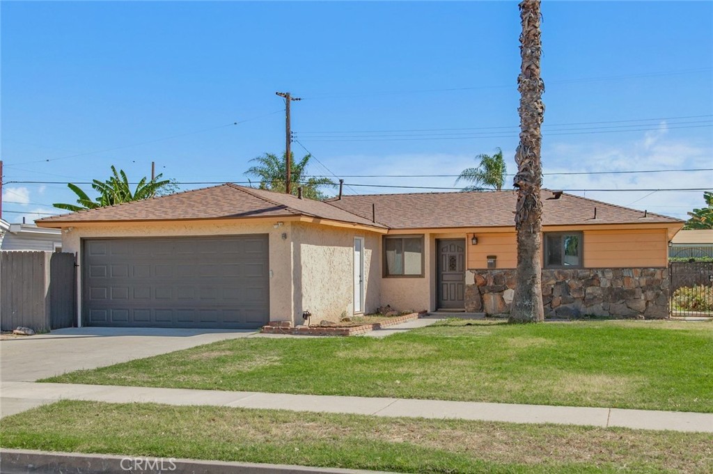 1334 Ardilla Avenue Property Photo 5