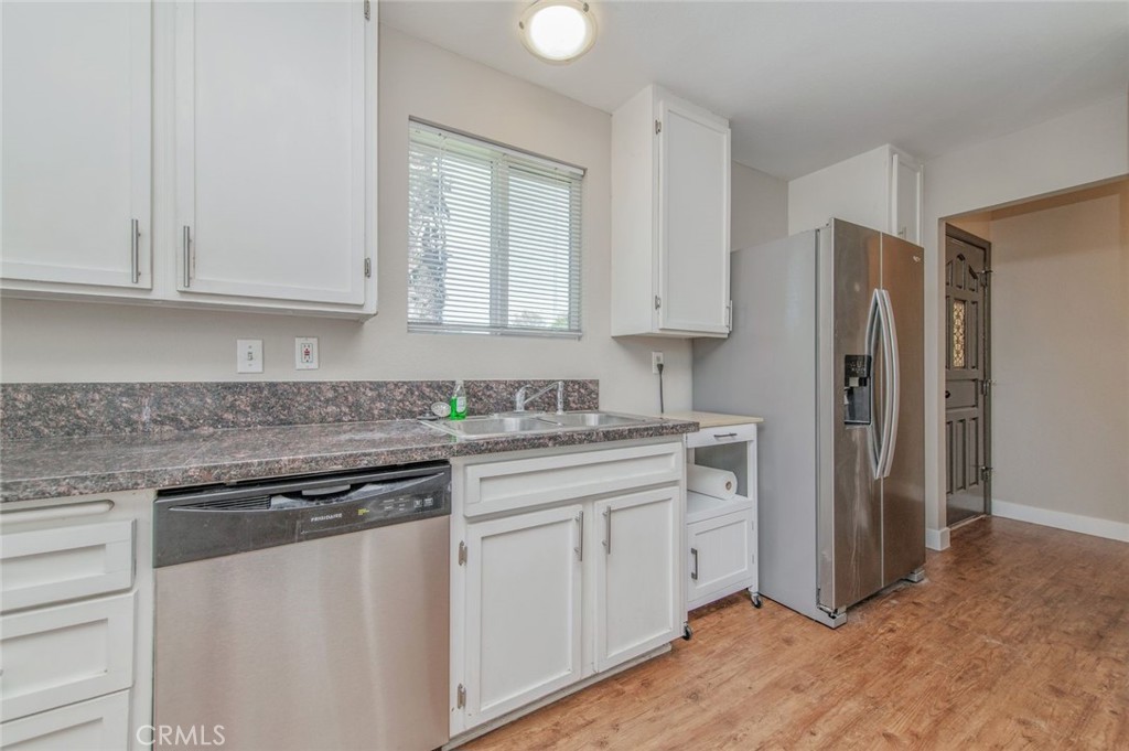 1334 Ardilla Avenue Property Photo 11