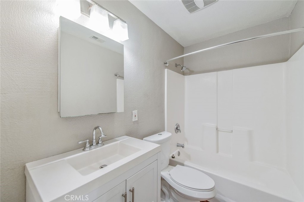 1334 Ardilla Avenue Property Photo 33