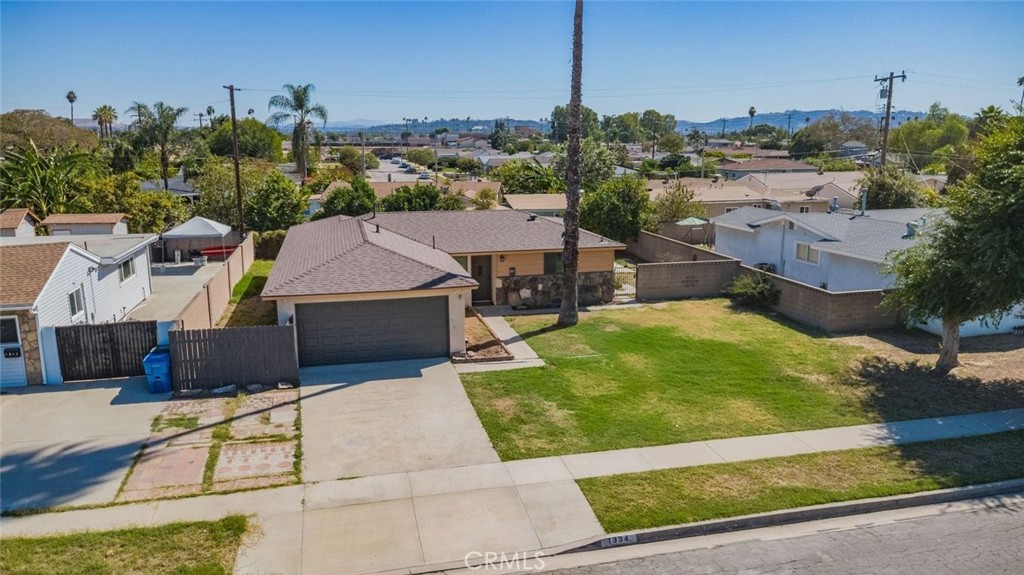 1334 Ardilla Avenue Property Photo 38