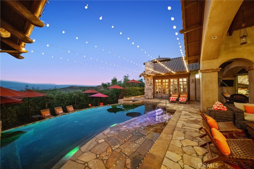 27590 Morning Glory Circle Property Photo 3