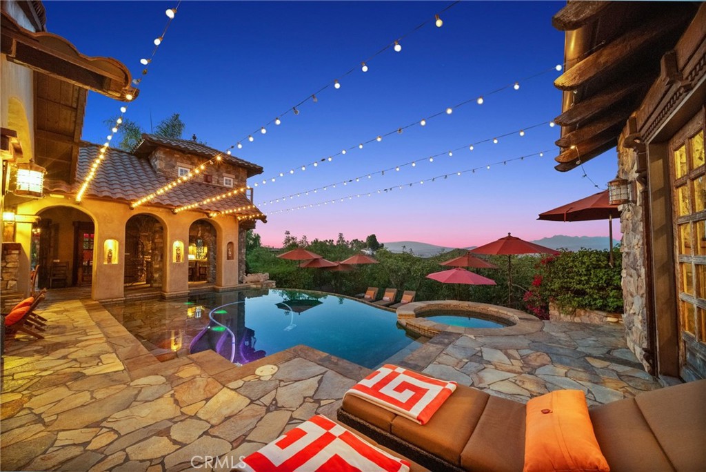 27590 Morning Glory Circle Property Photo 6
