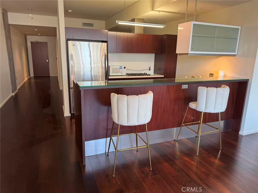 1155 S Grand Avenue 709 Property Photo 2