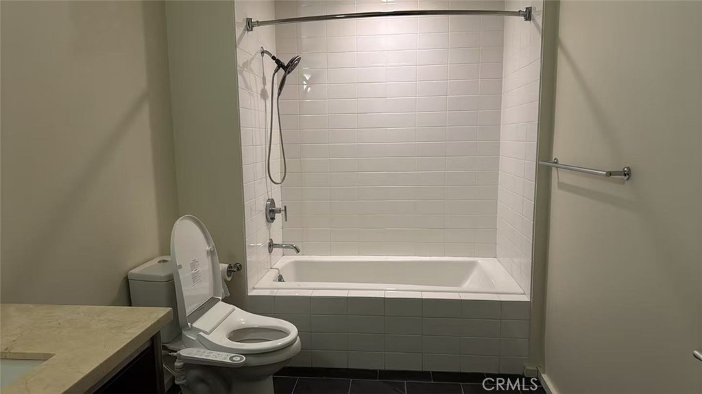 1155 S Grand Avenue 709 Property Photo 11