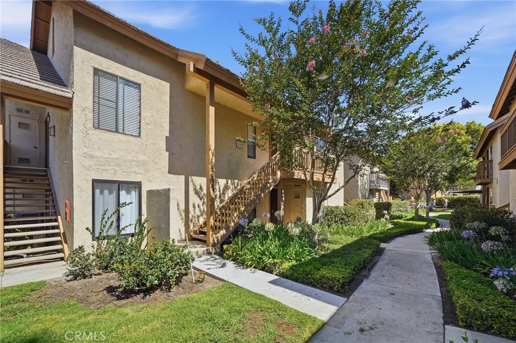 127 Lemon Property Photo 1