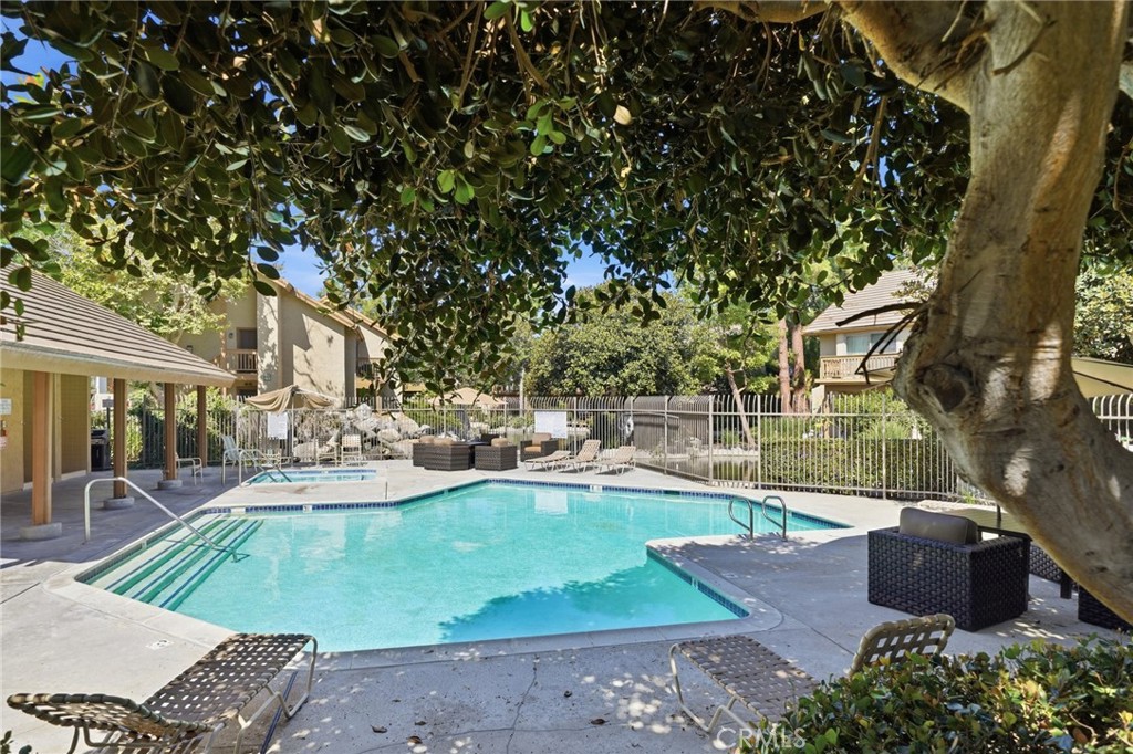 127 Lemon Property Photo 15