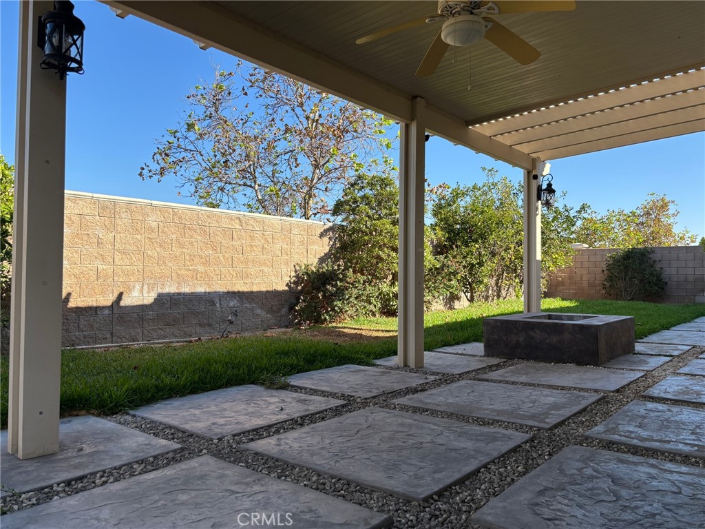 6421 Tigers Eye Court Property Photo 4
