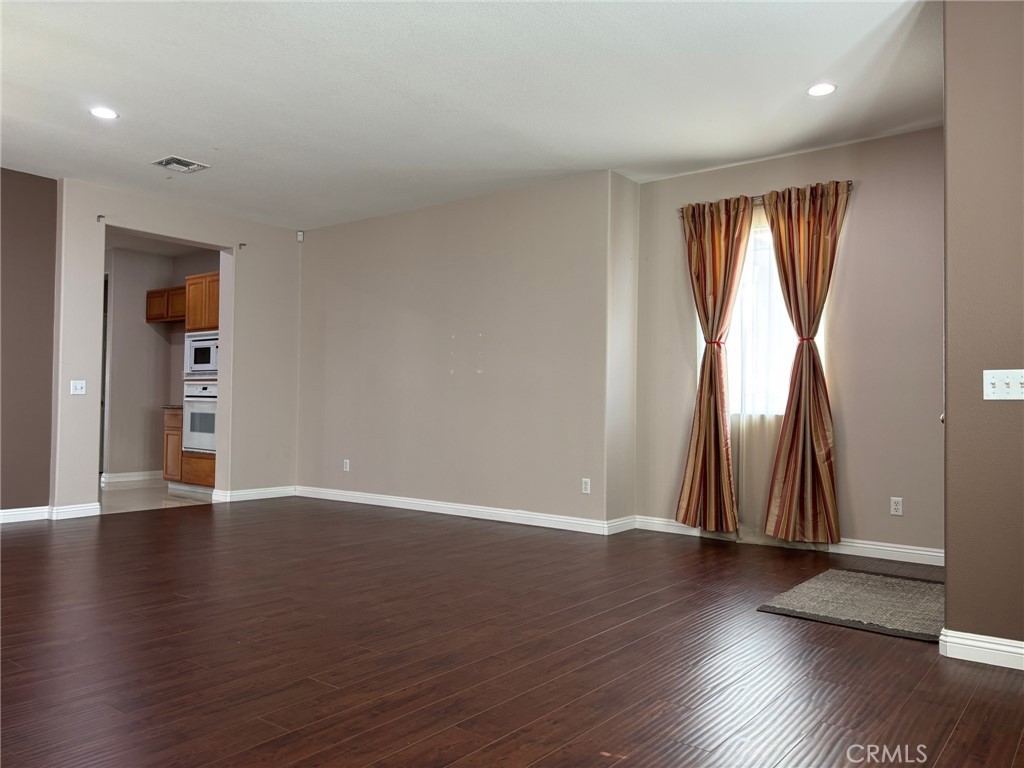 6421 Tigers Eye Court Property Photo 10