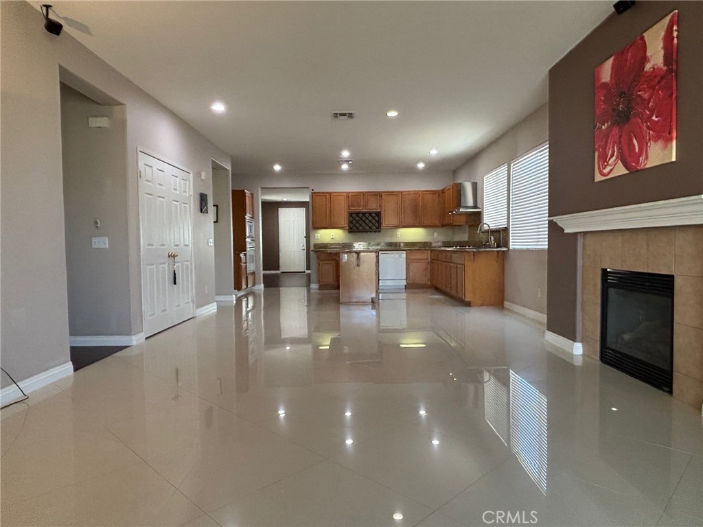 6421 Tigers Eye Court Property Photo 11