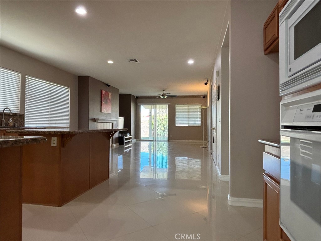 6421 Tigers Eye Court Property Photo 12