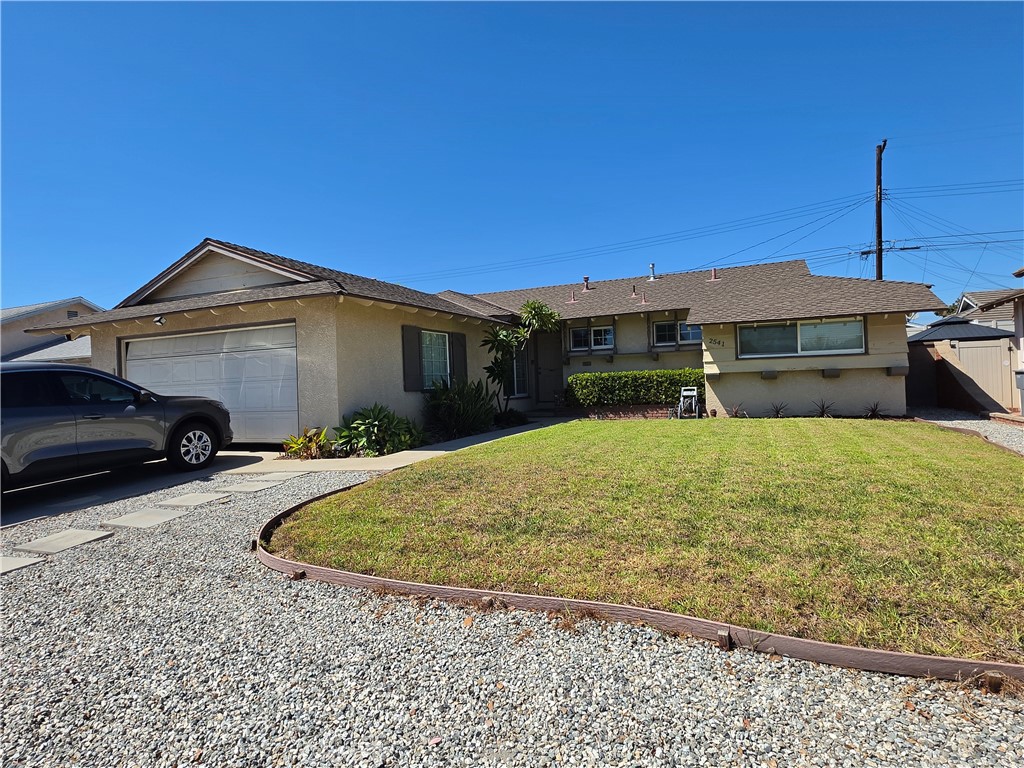 2541 W Lambert Property Photo 1