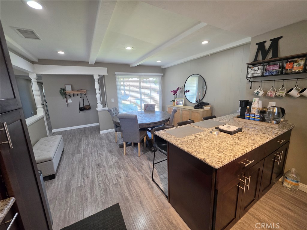 2541 W Lambert Property Photo 11