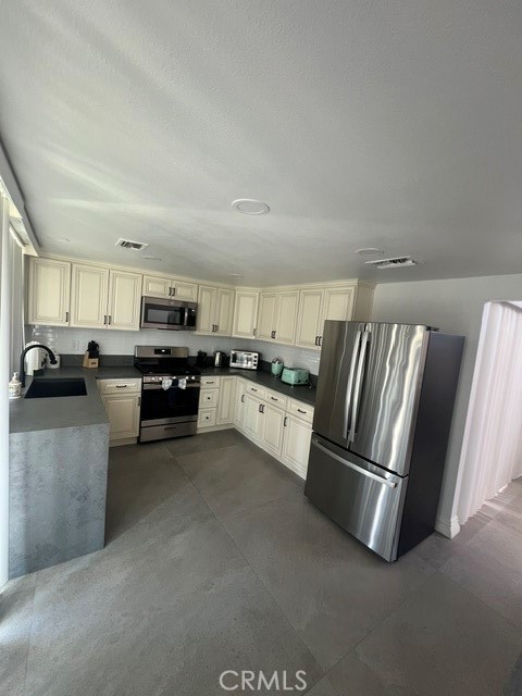 68 El Toro Property Photo 17