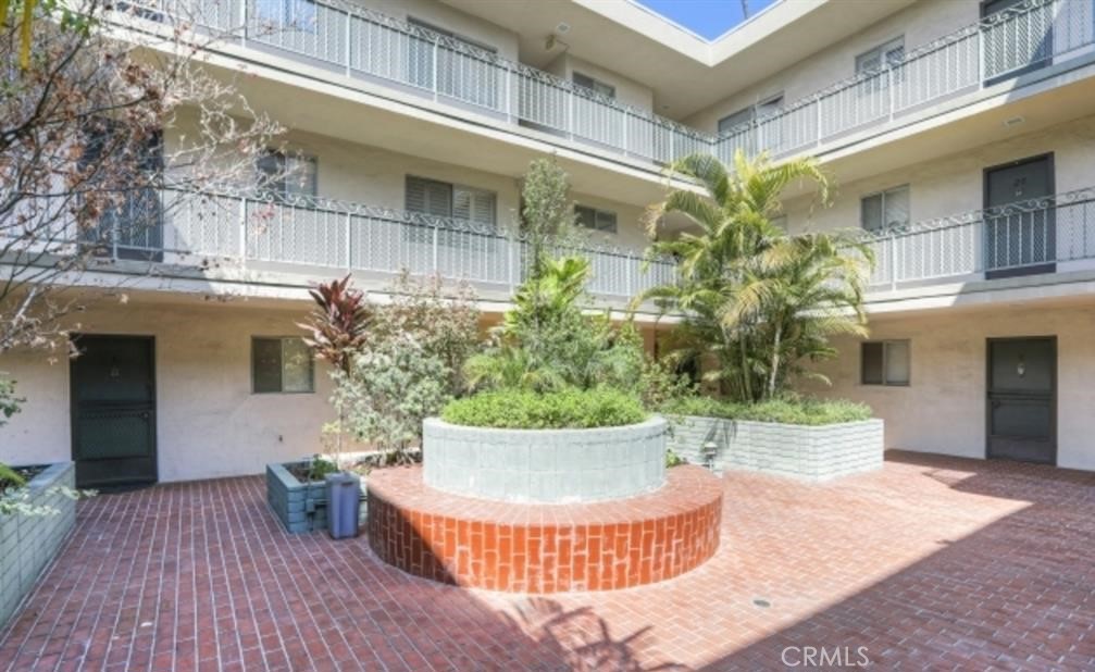 4614 27 Finley Property Photo 4