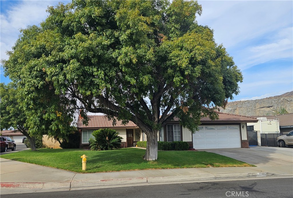 6491 30th Property Photo 8