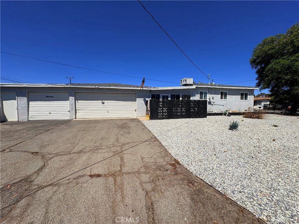 8568 Evergreen Property Photo 2