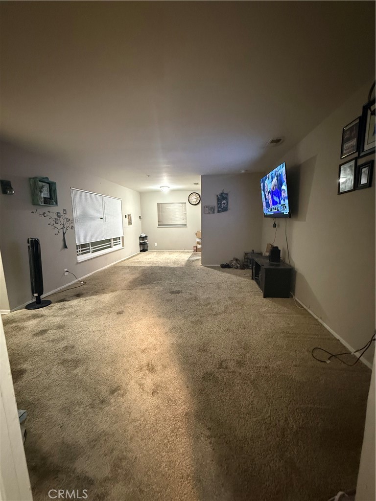 8568 Evergreen Property Photo 3