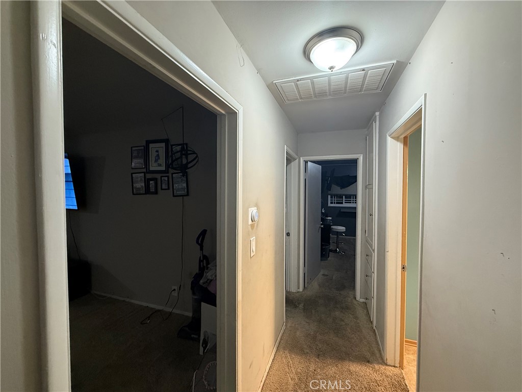 8568 Evergreen Property Photo 8