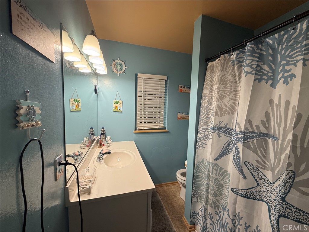 8568 Evergreen Property Photo 12