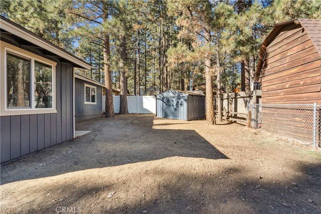 937 E Fairway Property Photo 24