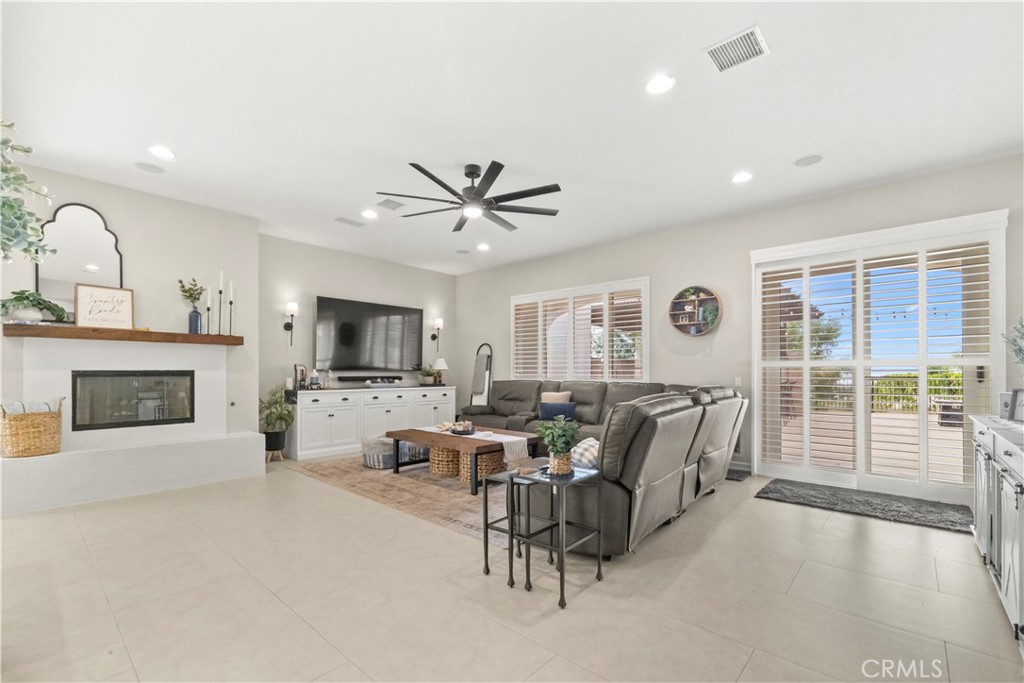 12855 Black Creek Court Property Photo 13