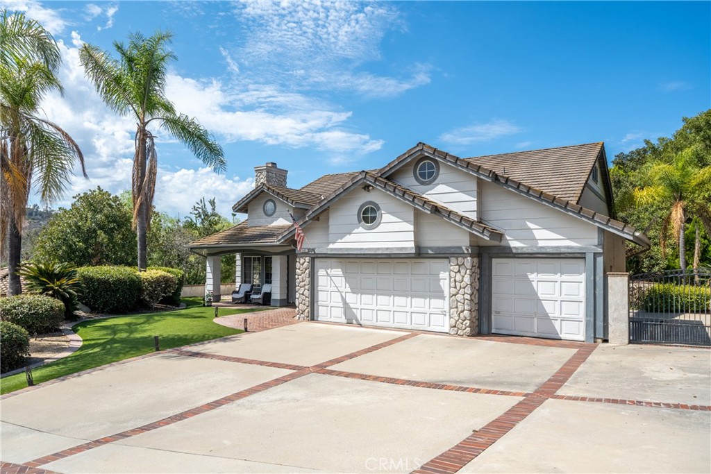 1463 Oak View Way Property Photo 1