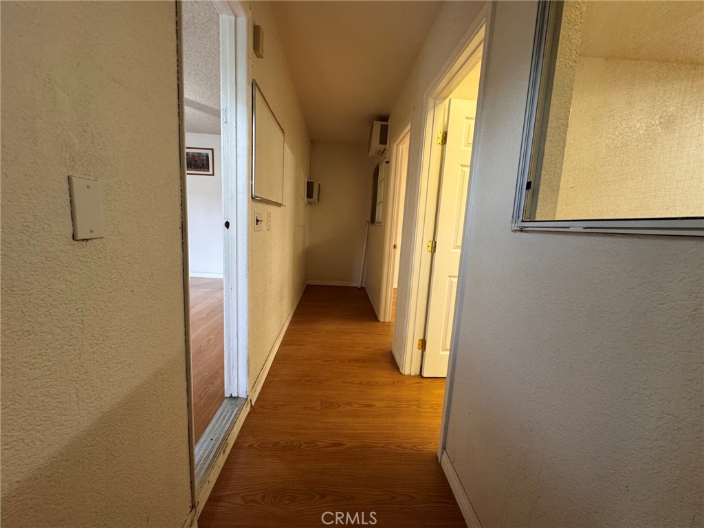 18426 Santar Property Photo 12