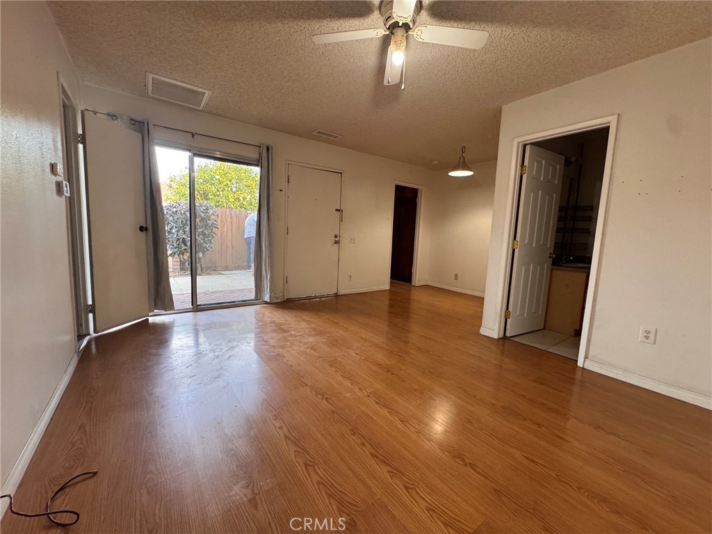 18426 Santar Property Photo 16