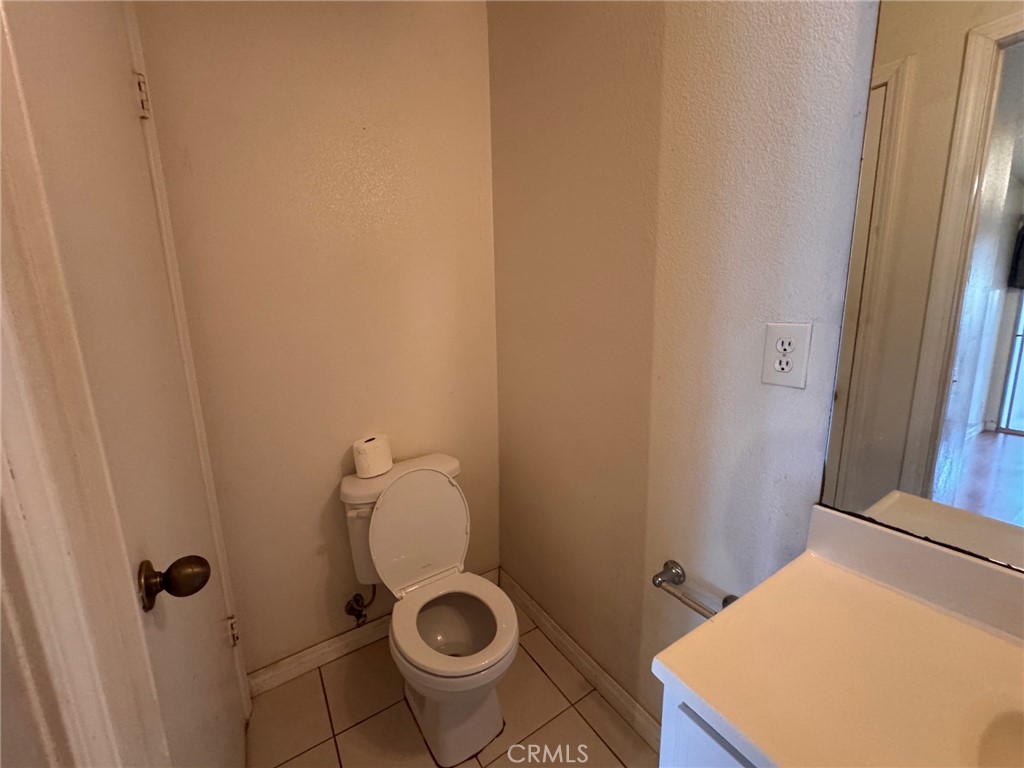 18426 Santar Property Photo 19