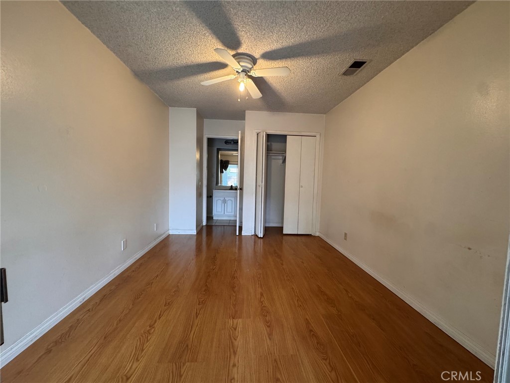 18426 Santar Property Photo 21
