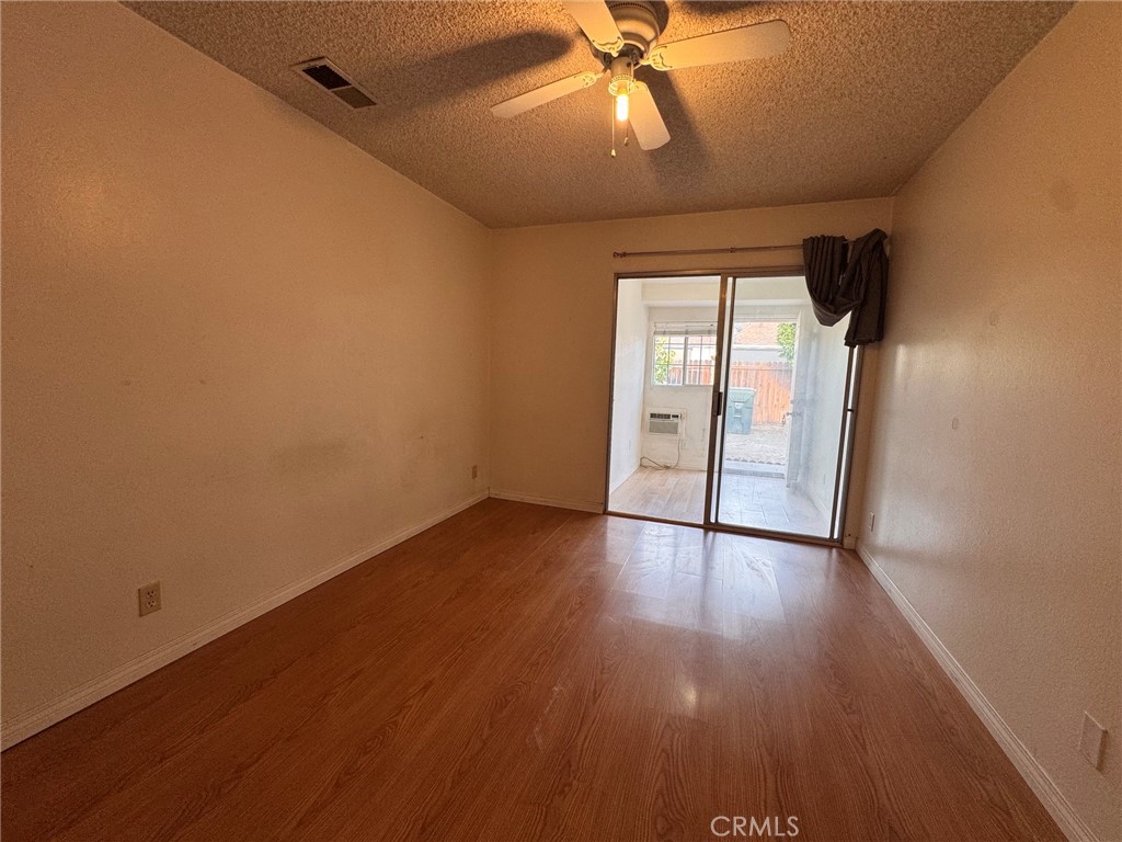 18426 Santar Property Photo 24