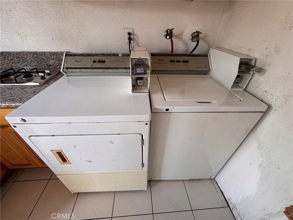 18426 Santar Property Photo 36