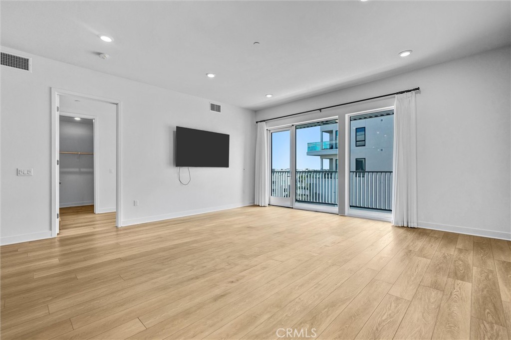 3612 Rivington Property Photo 5