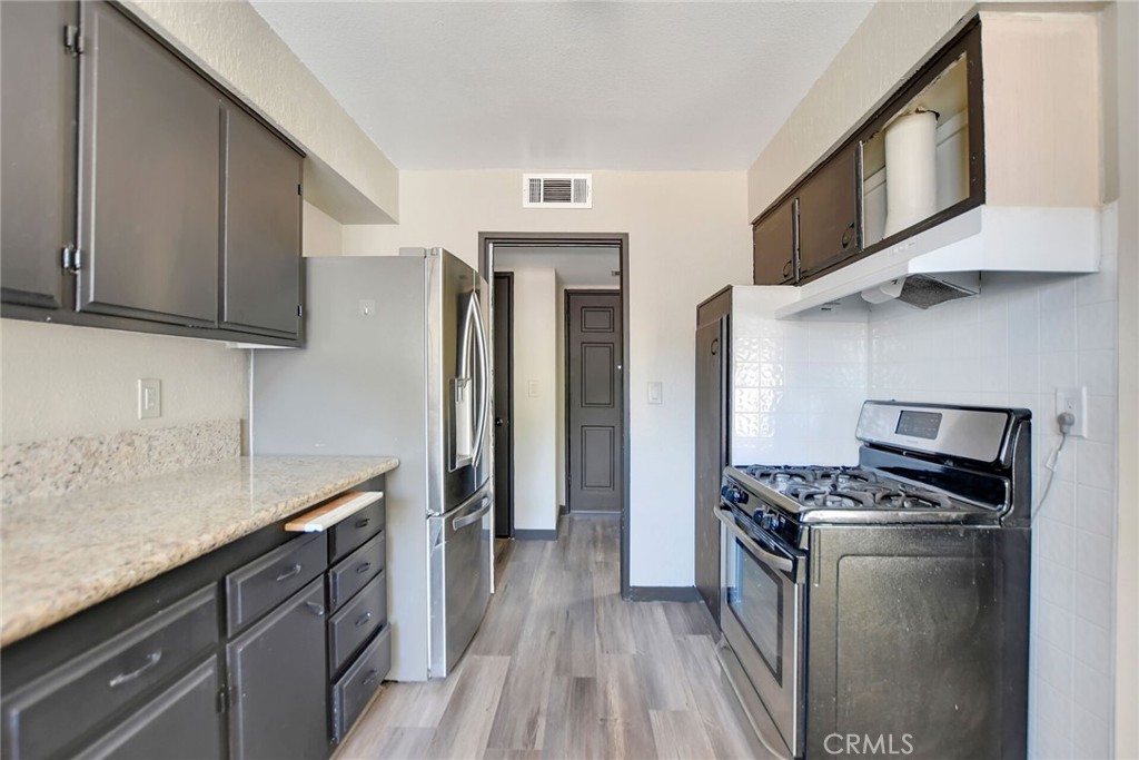 27086 Wentworth Drive Property Photo 11
