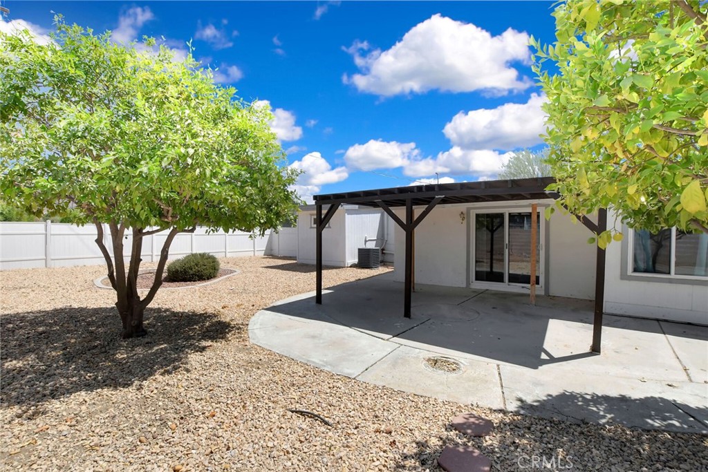 27086 Wentworth Drive Property Photo 29