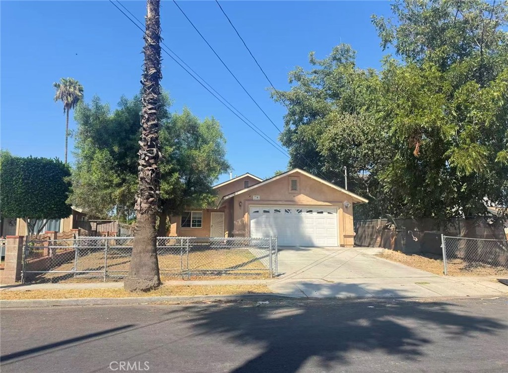 970 N Mayfield Avenue Property Photo