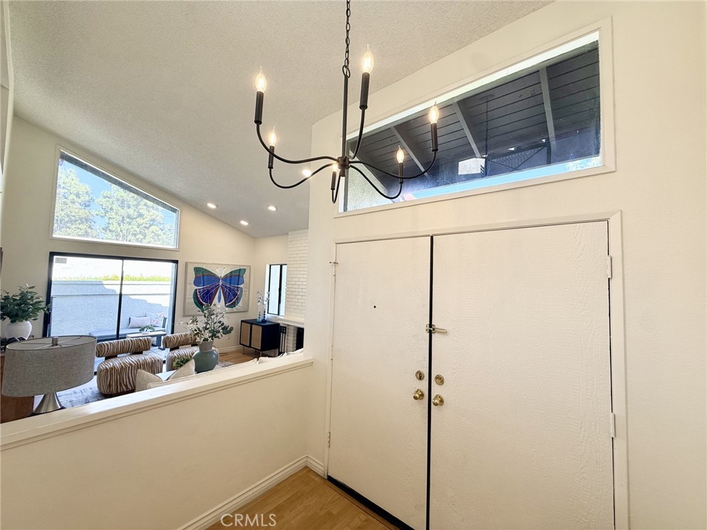 451 Corte Rojo Property Photo 10