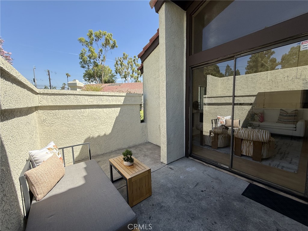 451 Corte Rojo Property Photo 23