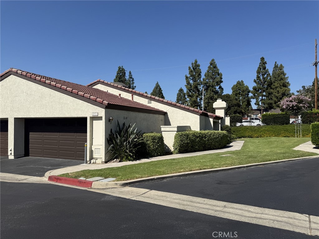 451 Corte Rojo Property Photo 27