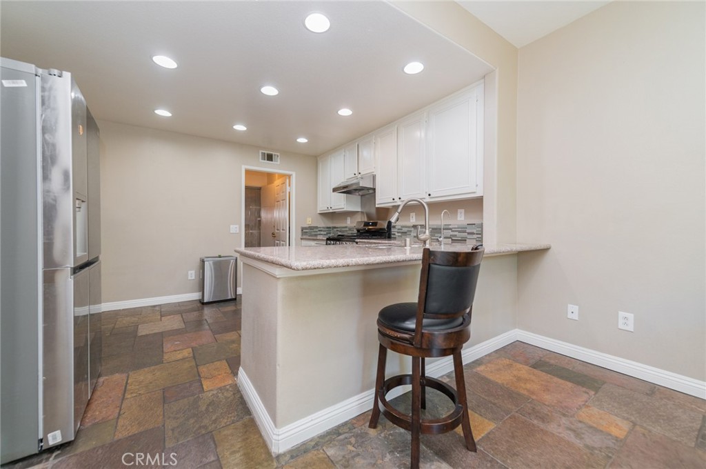 14730 Burgundy Property Photo 11