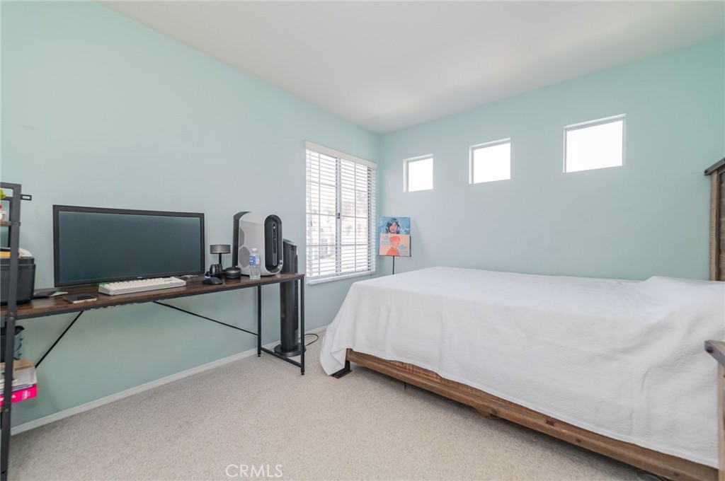 14730 Burgundy Property Photo 19