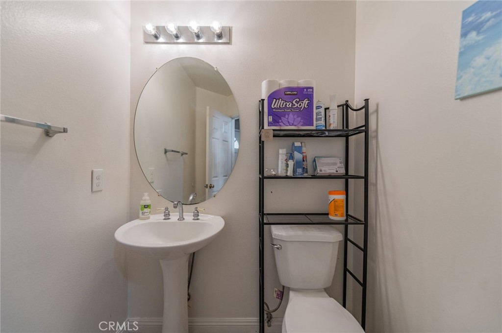 14730 Burgundy Property Photo 26