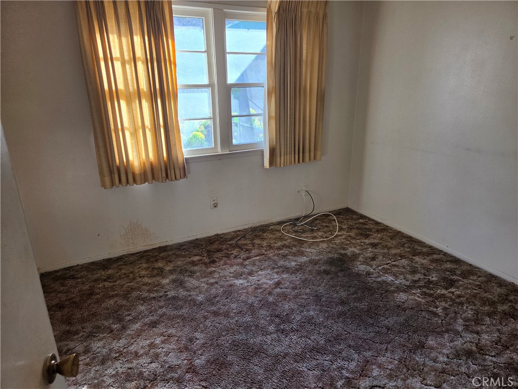 5901 Paramount Drive Property Photo 13