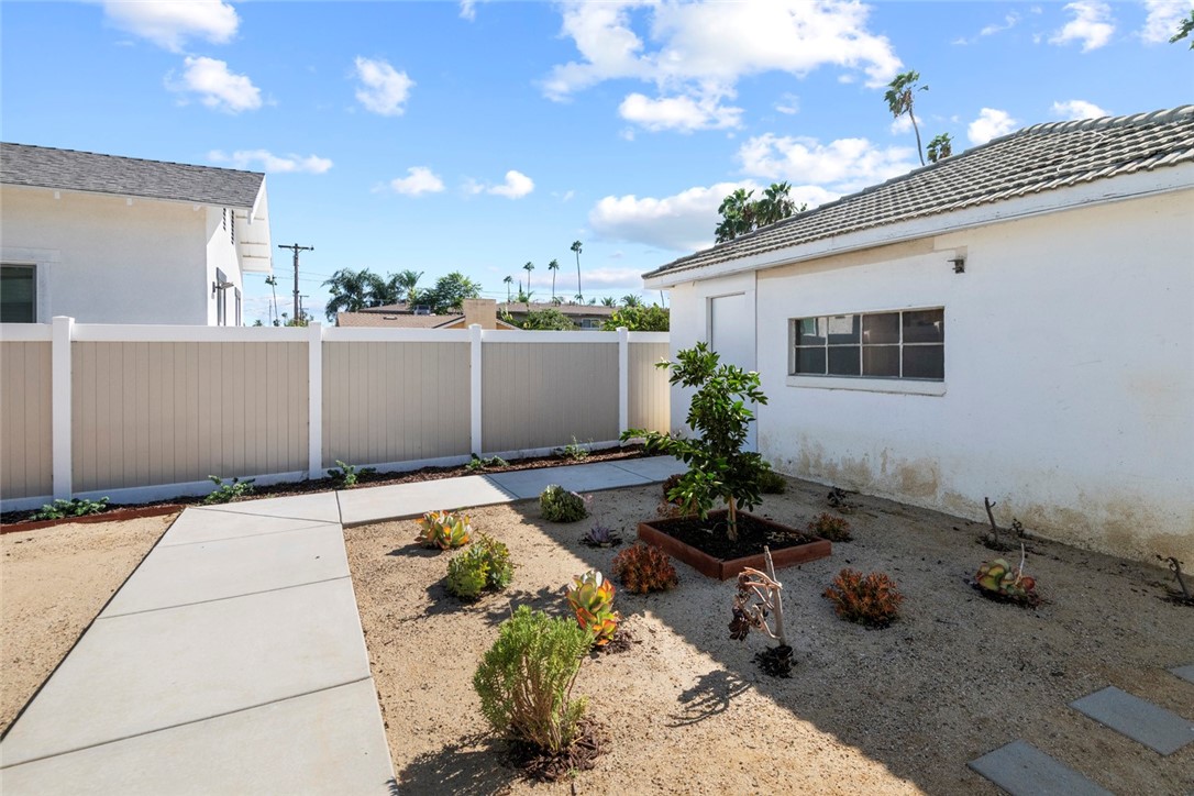 6652 Palm Avenue Property Photo 5