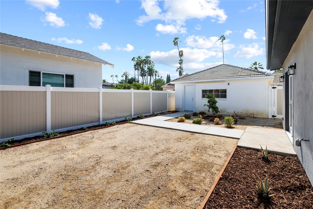 6652 Palm Avenue Property Photo 7