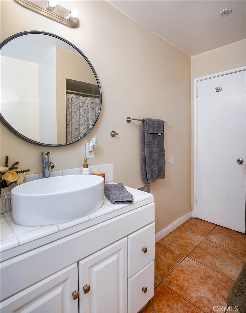 2618 E Avenue Q4 Property Photo 15