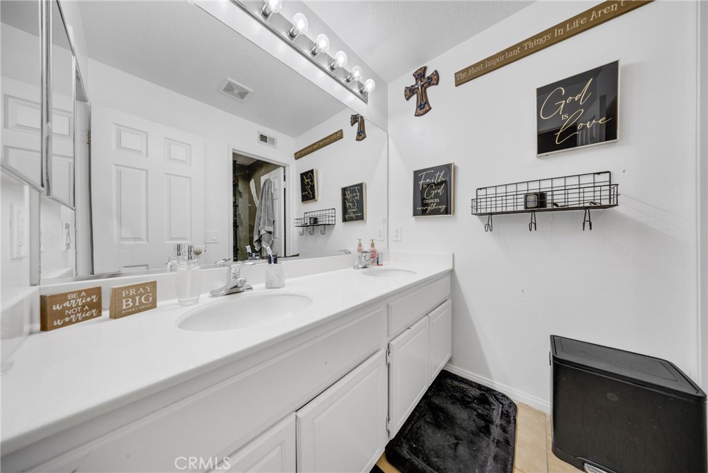 11522 Fallingstar Court Property Photo 29